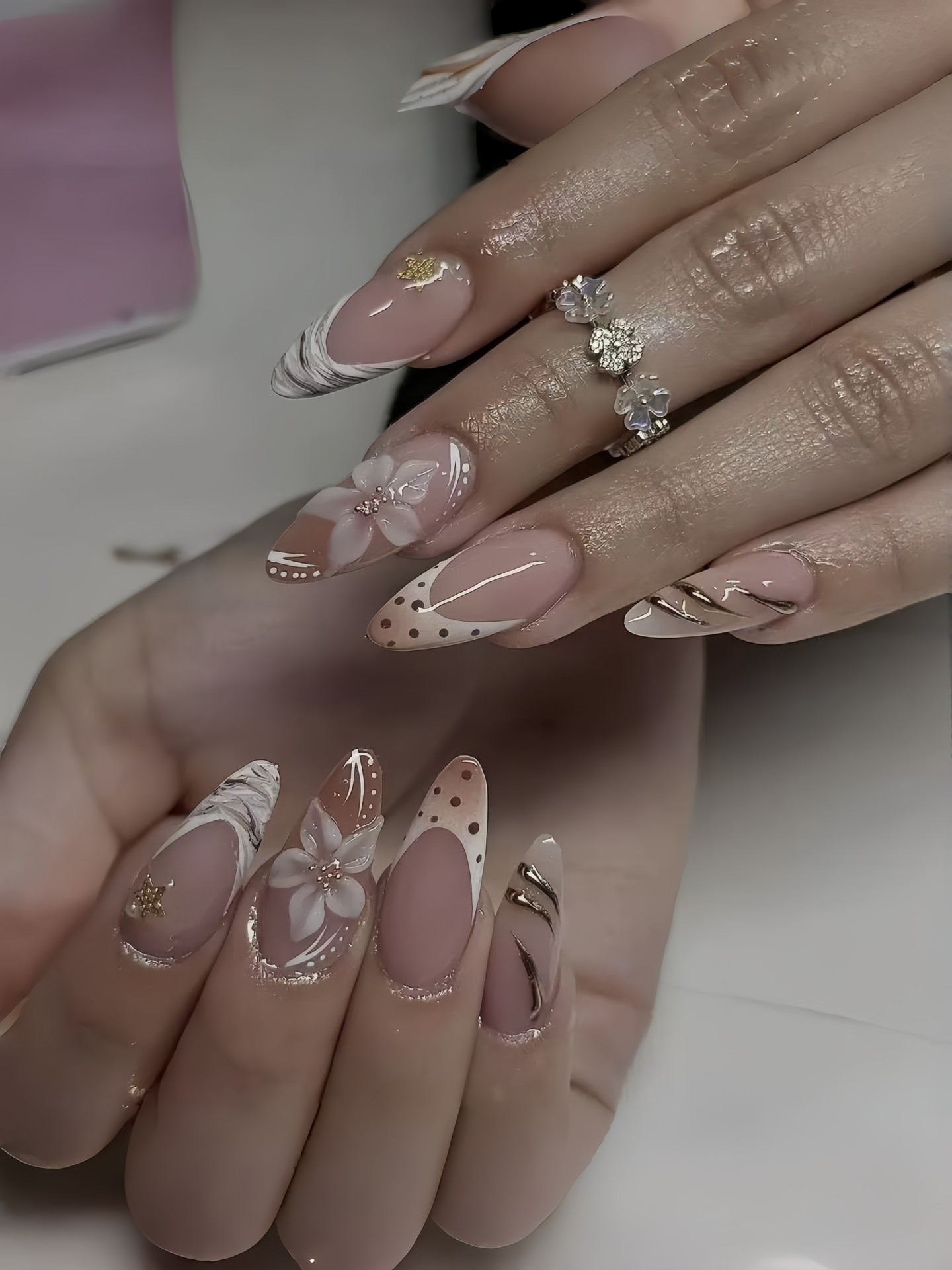 3D-Flower&Gold Artificial Nails
