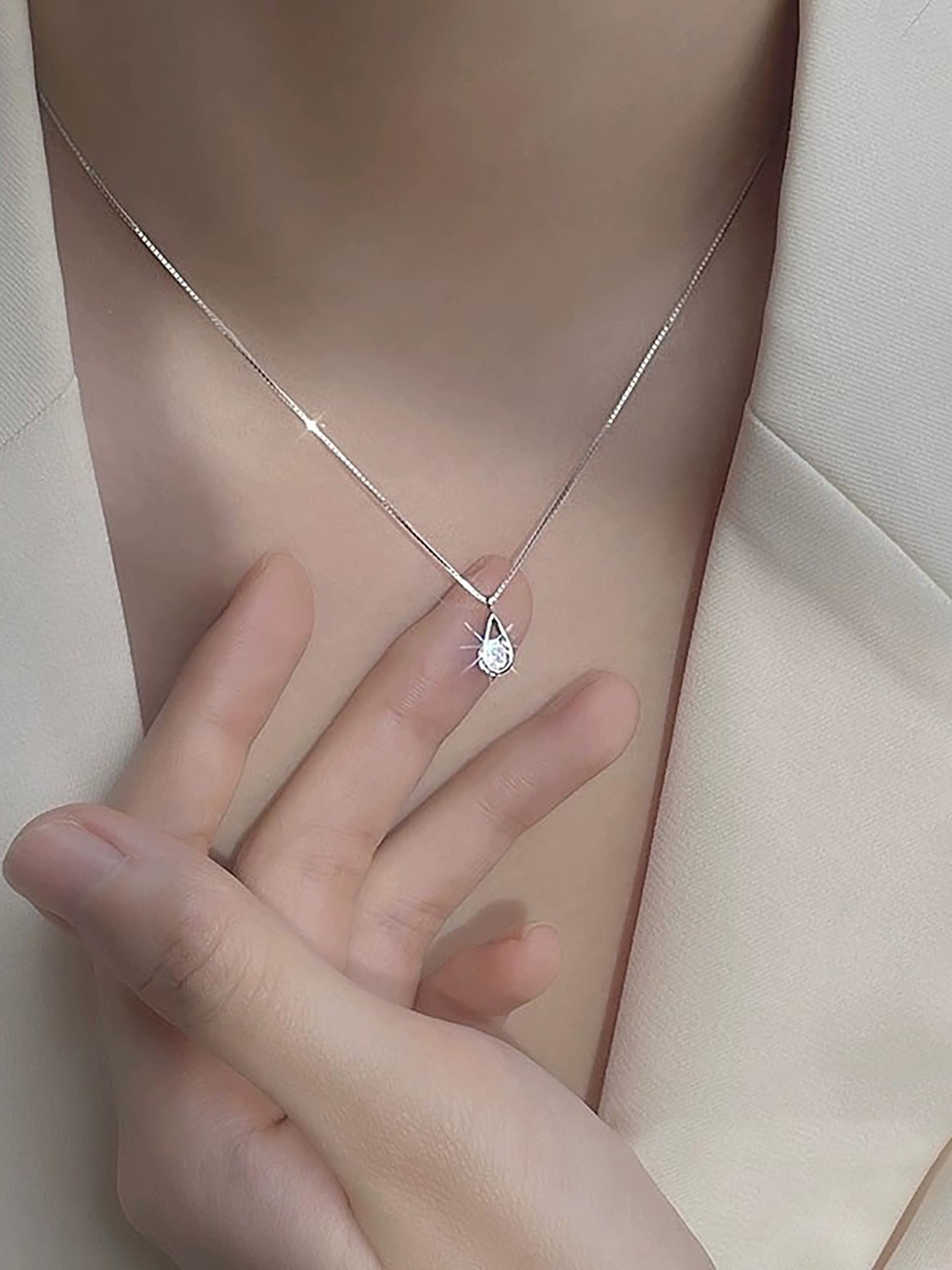 Water Drop Artificial jewellery - Pendant Necklace