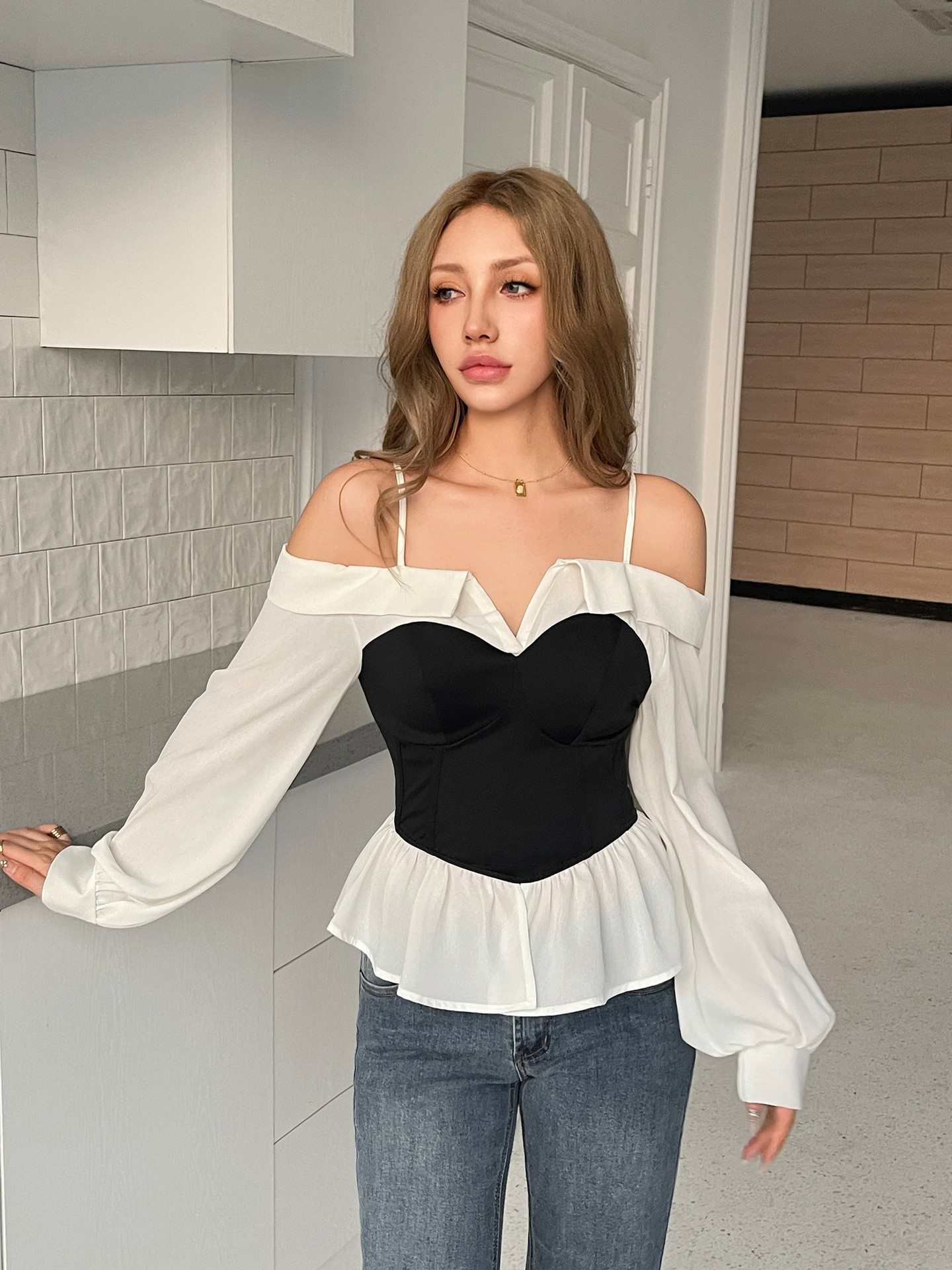 Long Sleeve Contrast Body Peplum Blouse (Adjustable Straps)