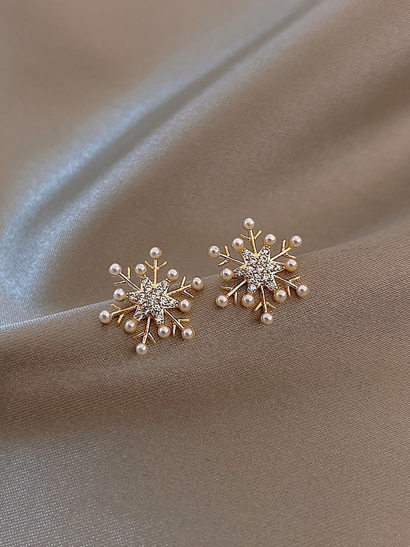 Snowflake Stud Earrings