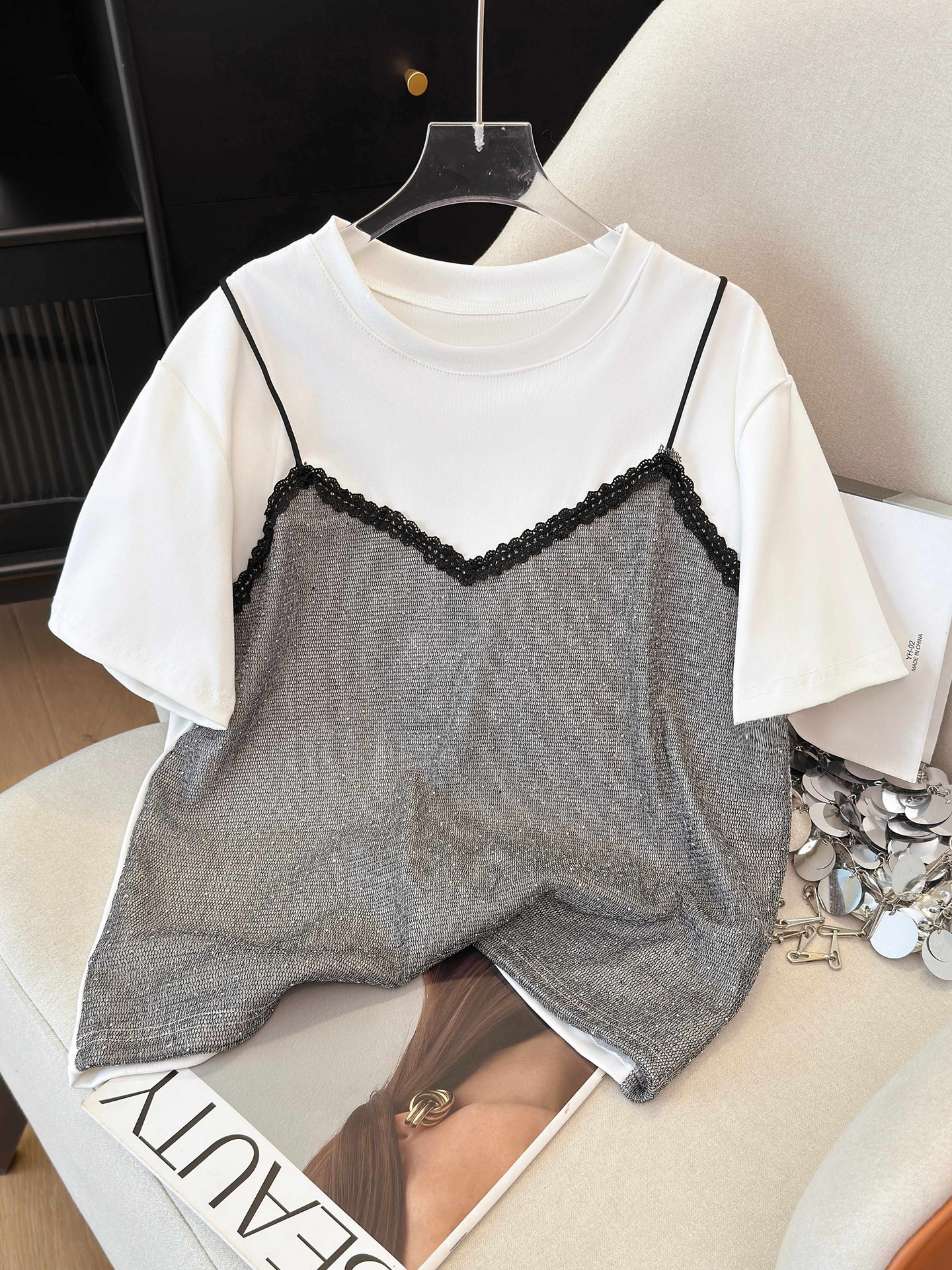 Fake 2 PCS Lace-trimmed T-Shirt