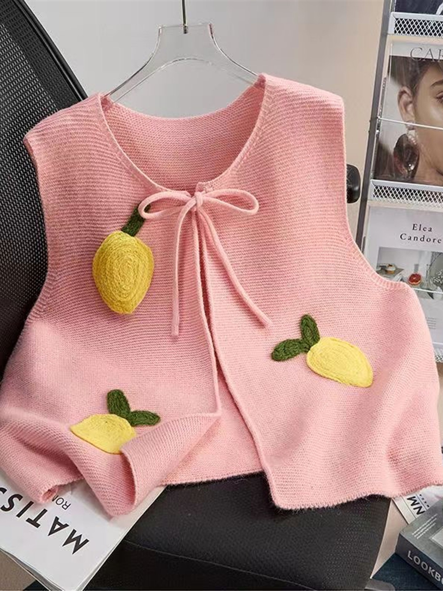 3D Embroidery Knit Cardigan