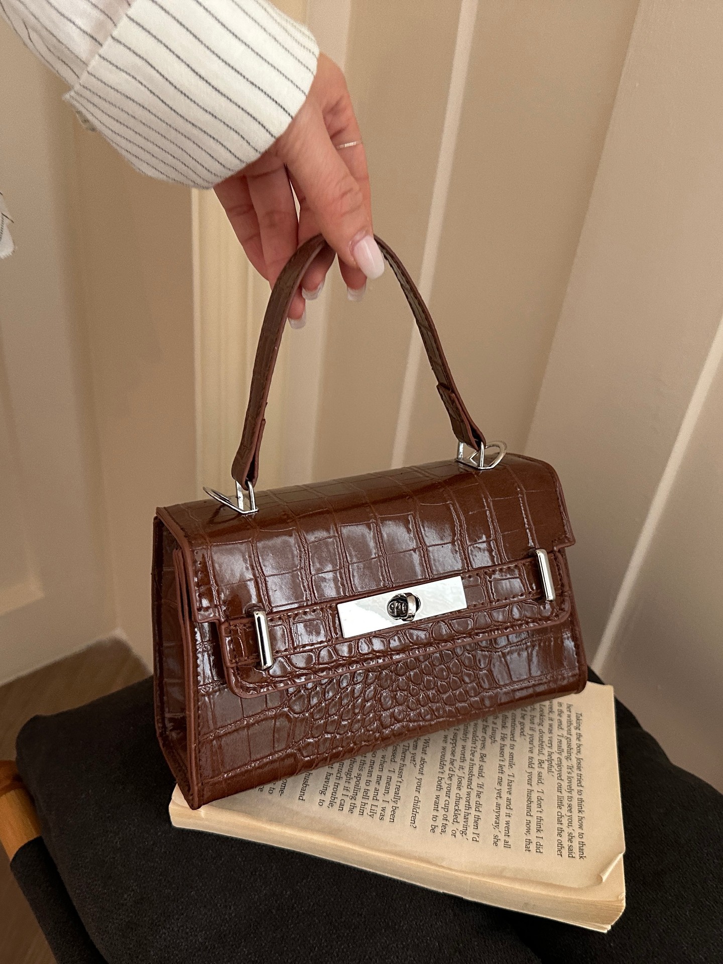 Lock Crossbody Bag
