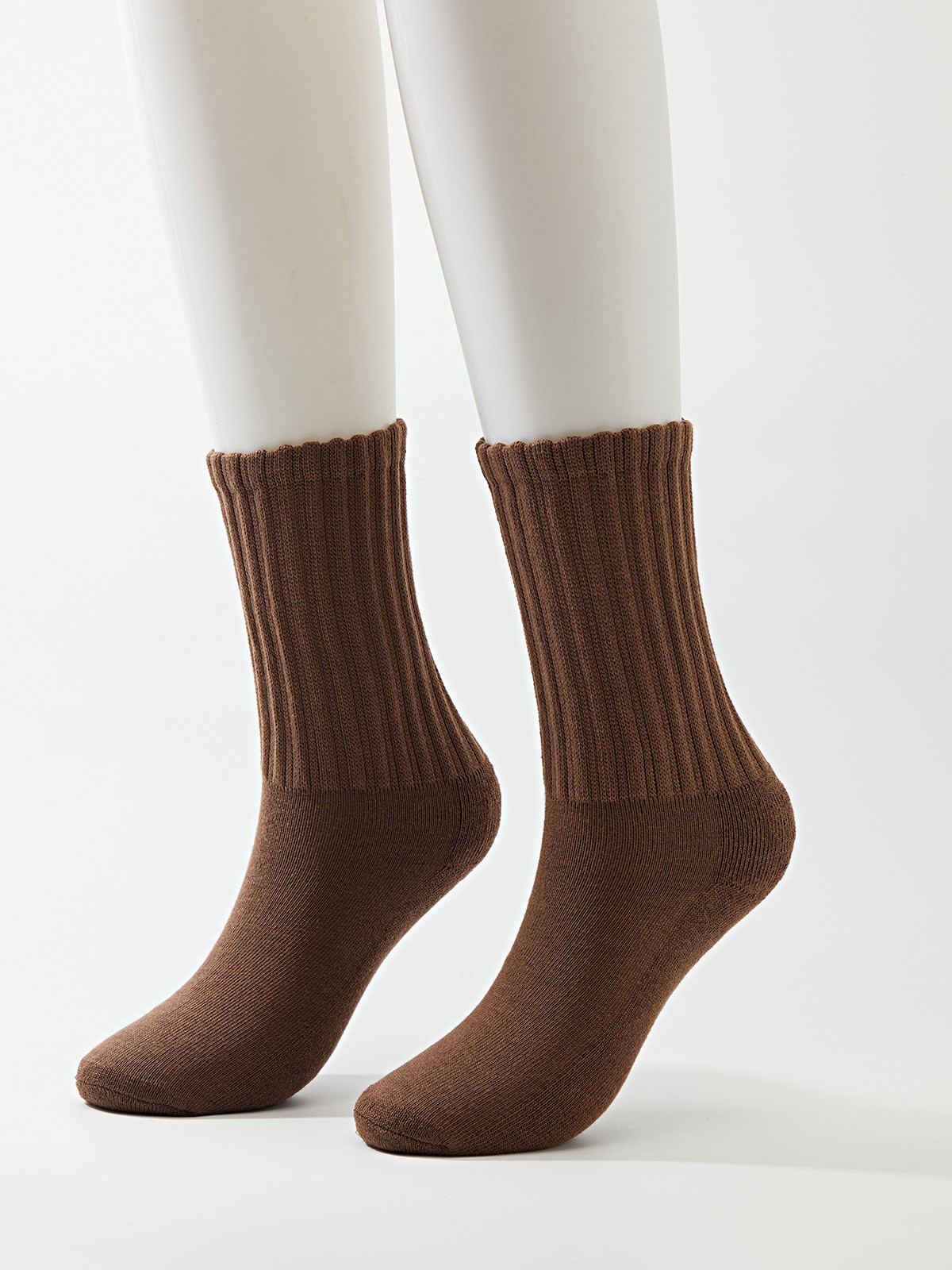 Everyday Ribbed Crew Socks