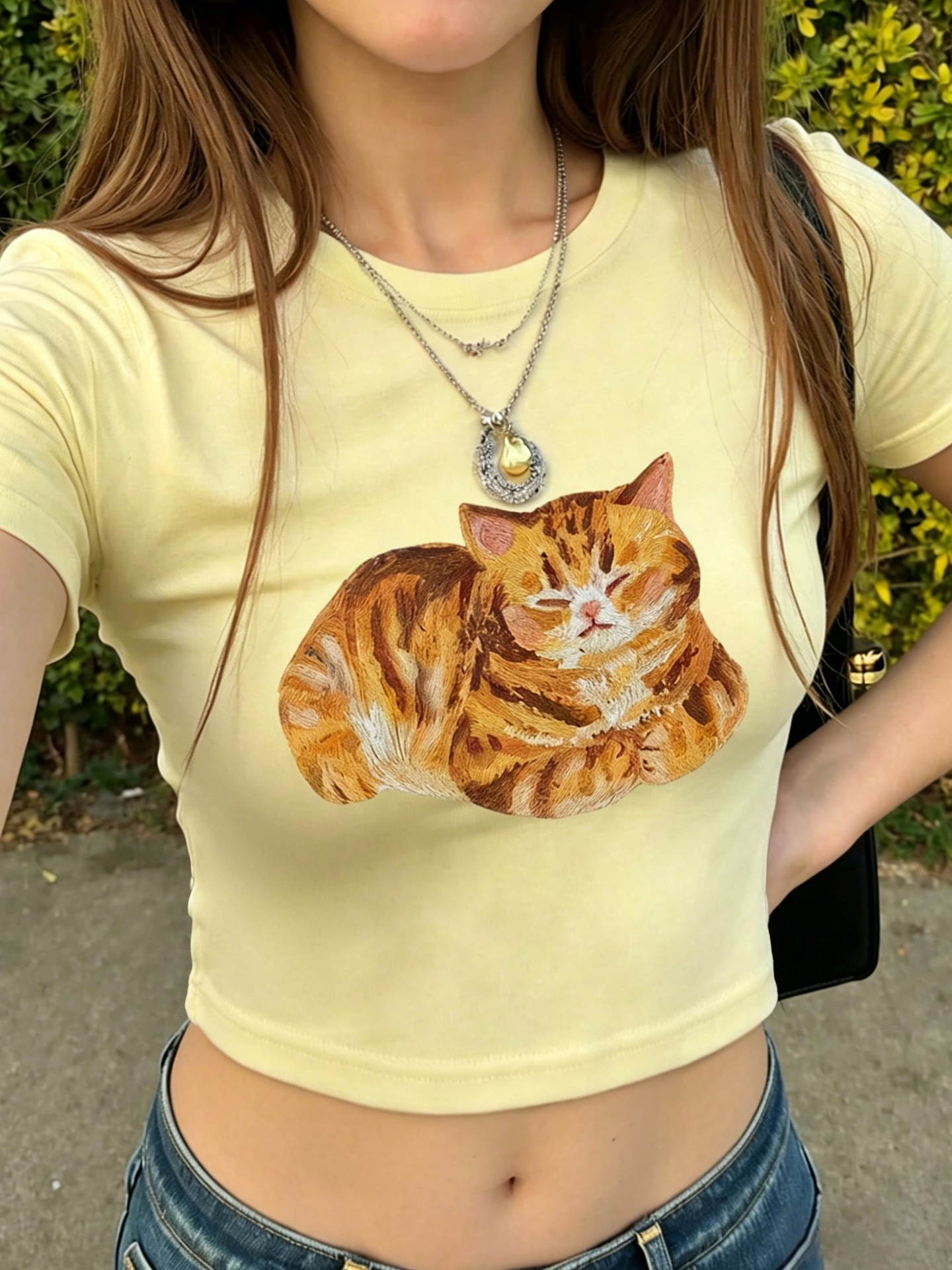 Soft-Girl Cat Embroidered Crop Tee