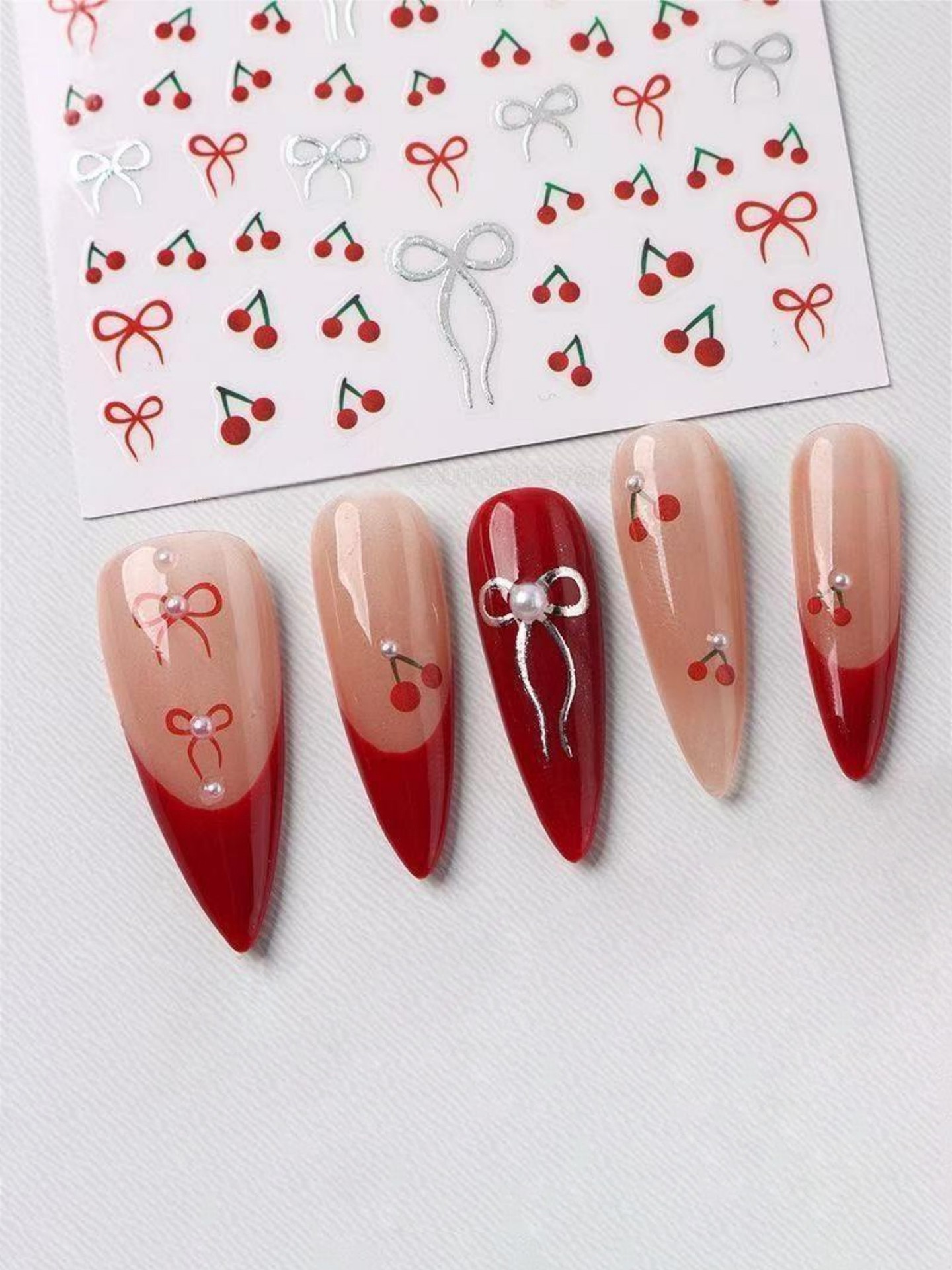Bow Nail Art