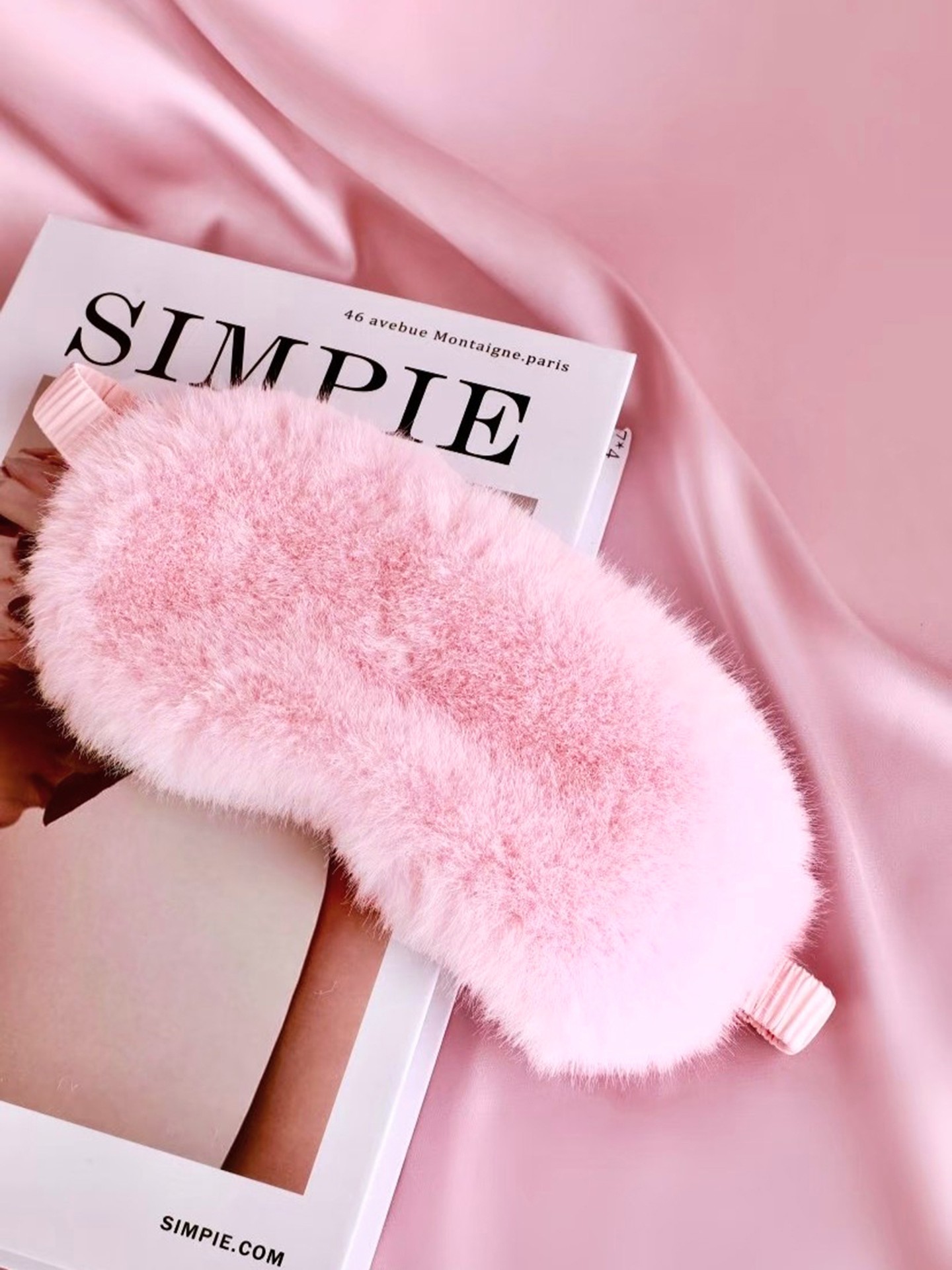 Soft-Girl Fluffy Plush Eye Mask