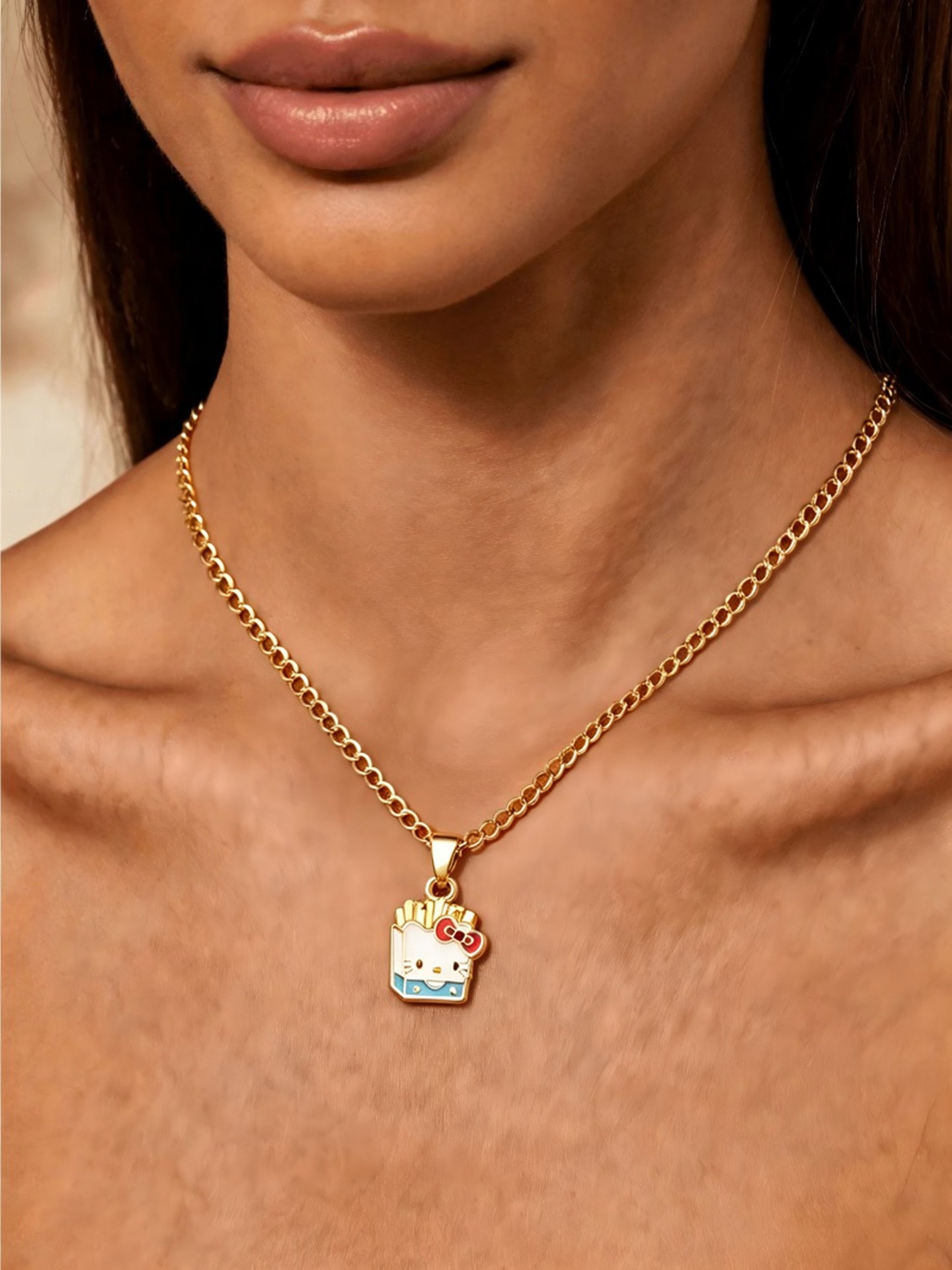 Metal Detail Artificial jewellery - Pendant Necklace