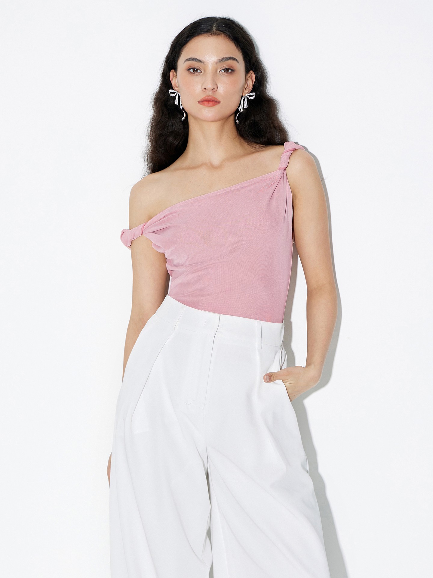 One-Shoulder Twisted Detail Top