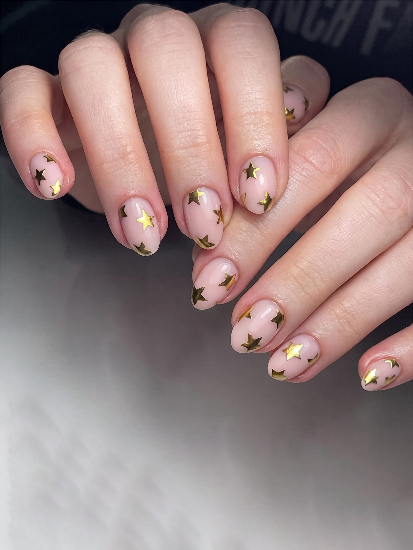 Pentagram Artificial Nails