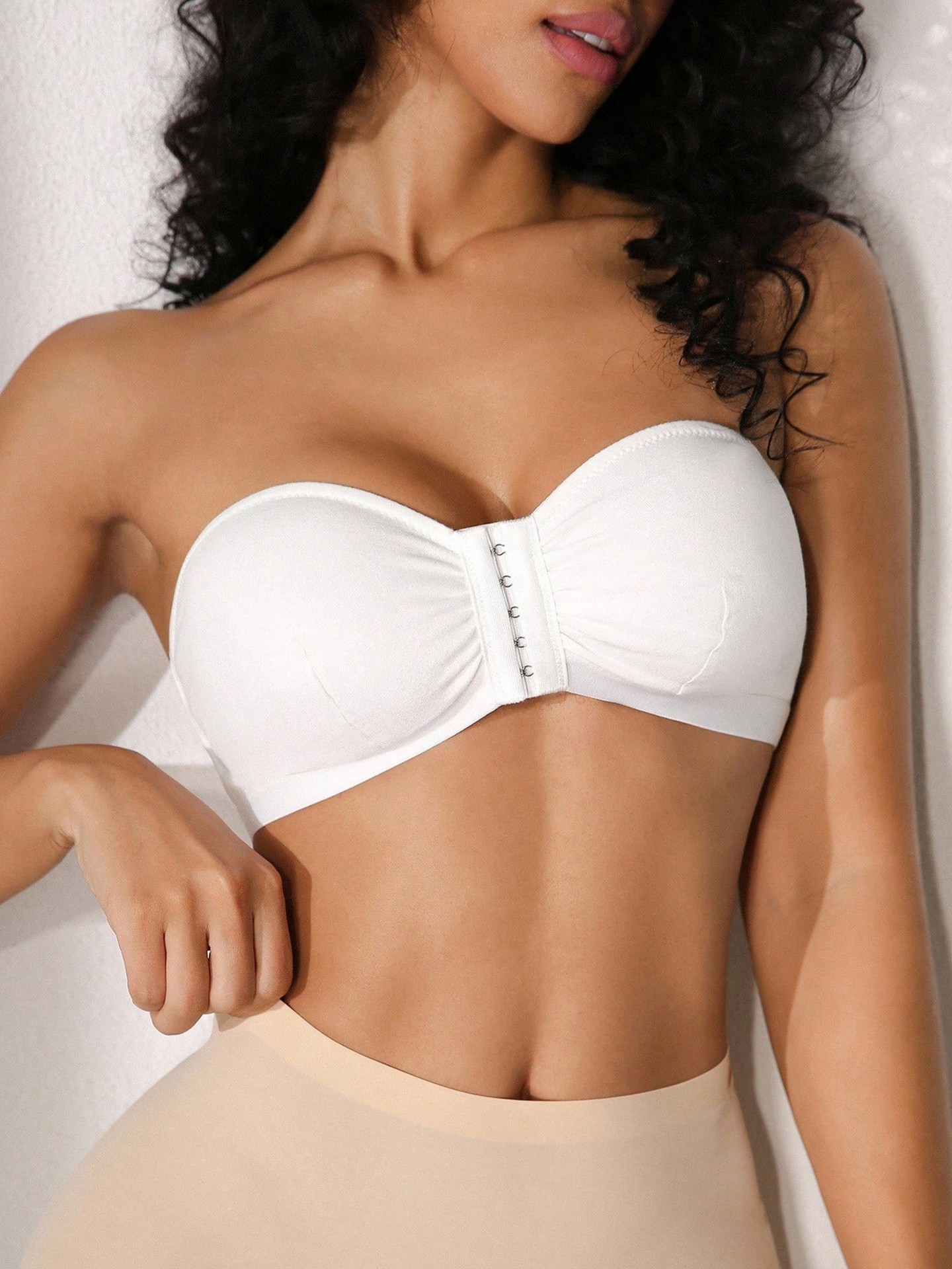 Cutout Bandeau Bra