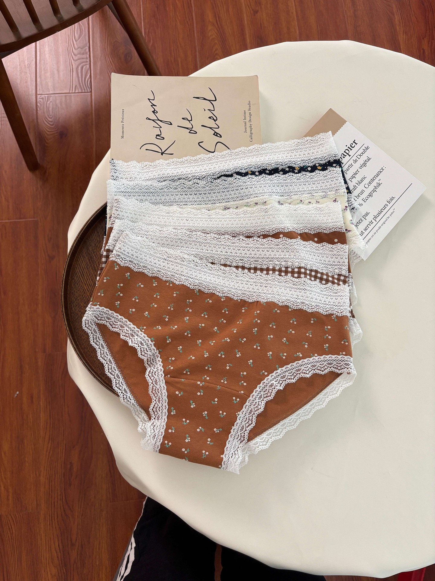 Lace-trimmed Briefs