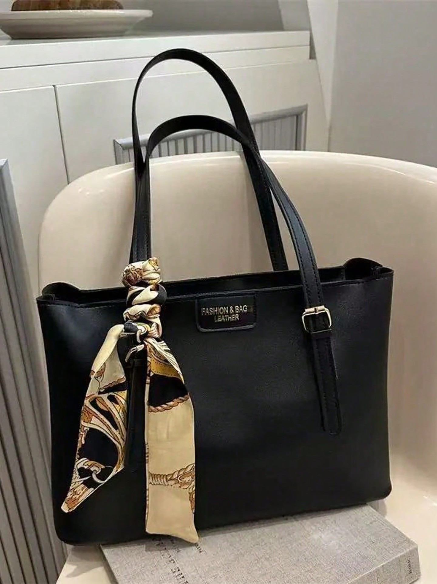 Sash Totes Bag