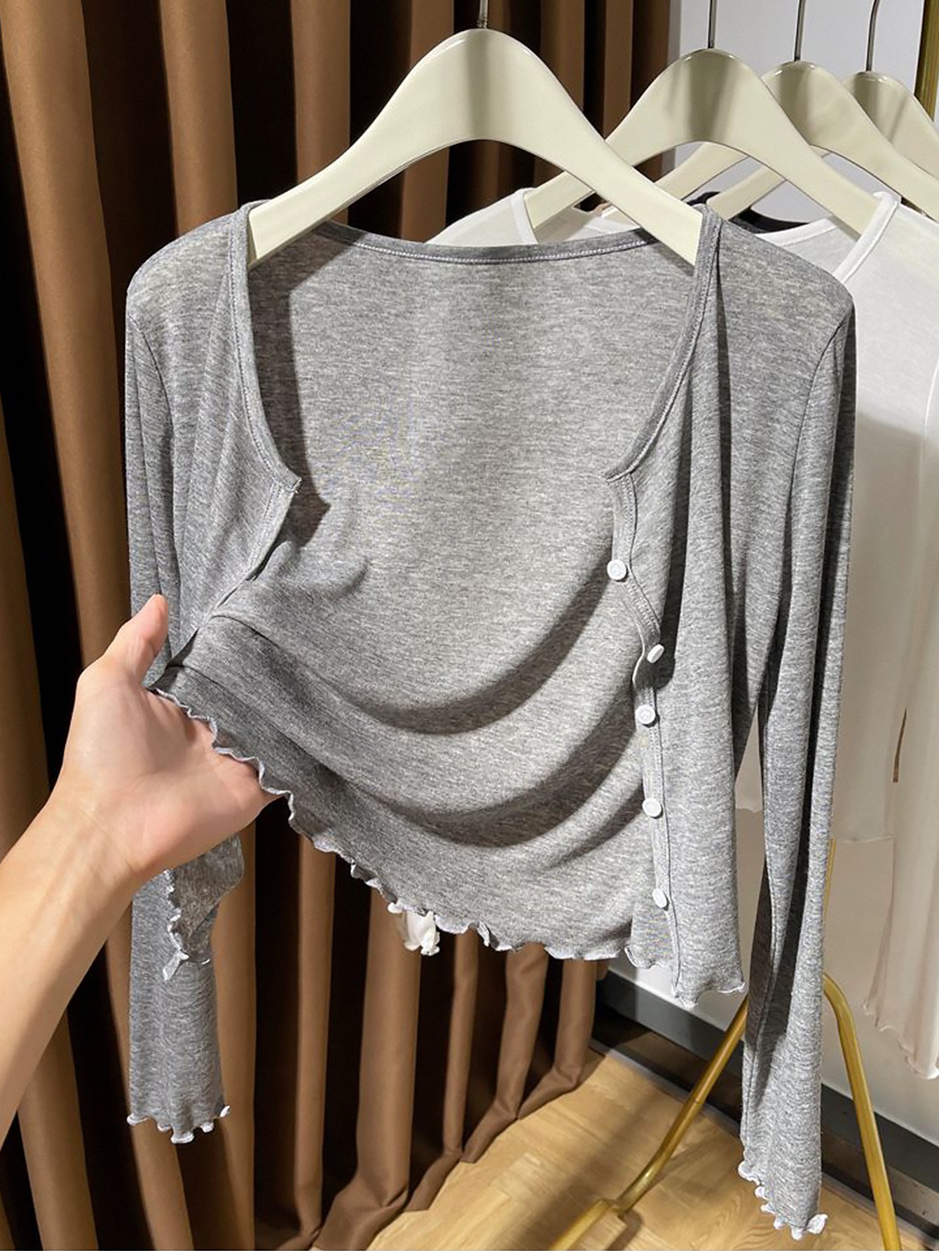 Buttoned Cardigen Top