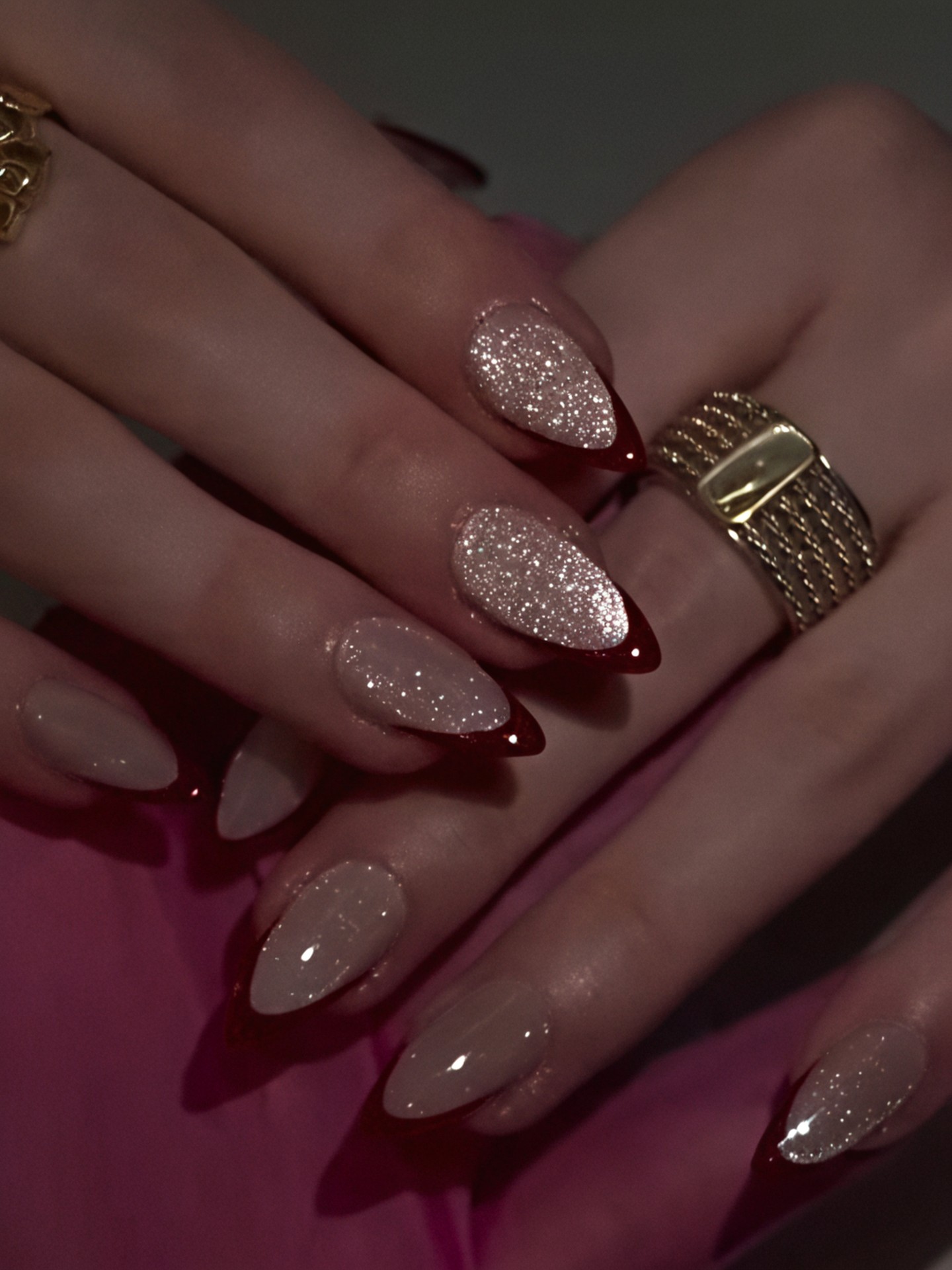 Cat-eye&Burgundy Artificial Nails