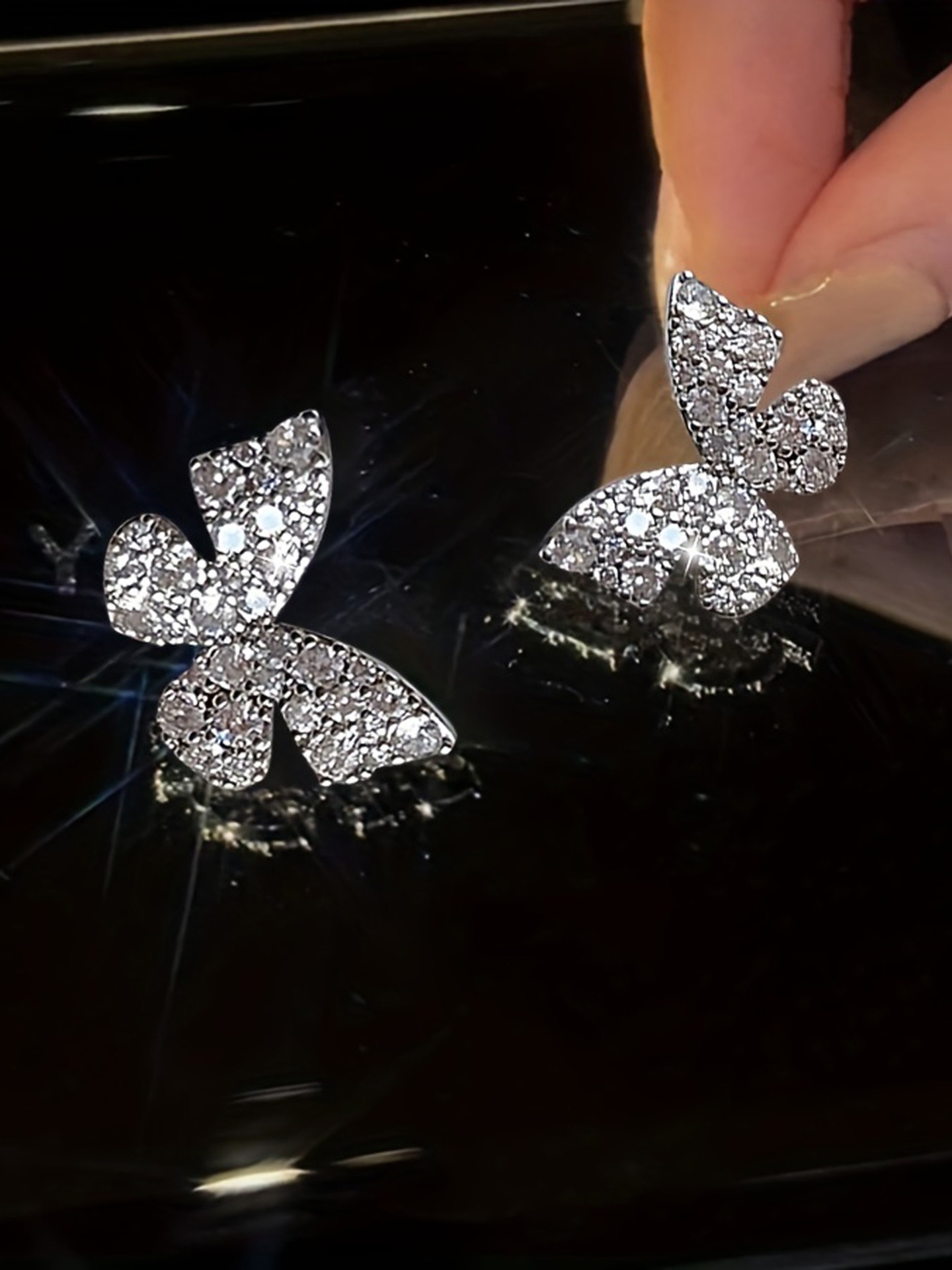 Wings Artificial Jewellery - Stud