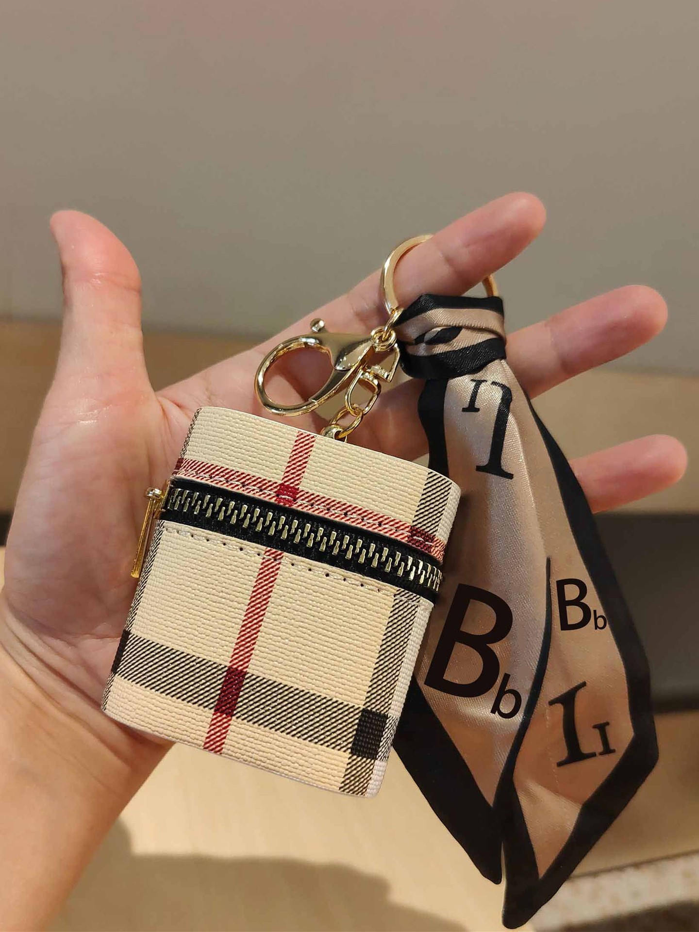 Mini Lipstick Bag