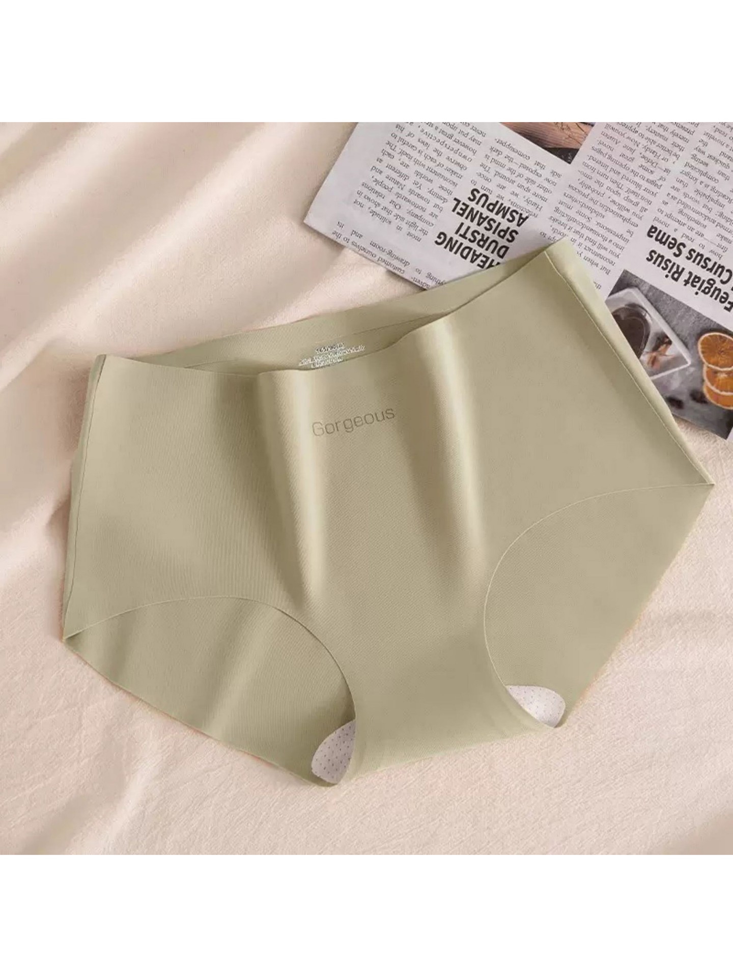 Seamless Everyday Brief