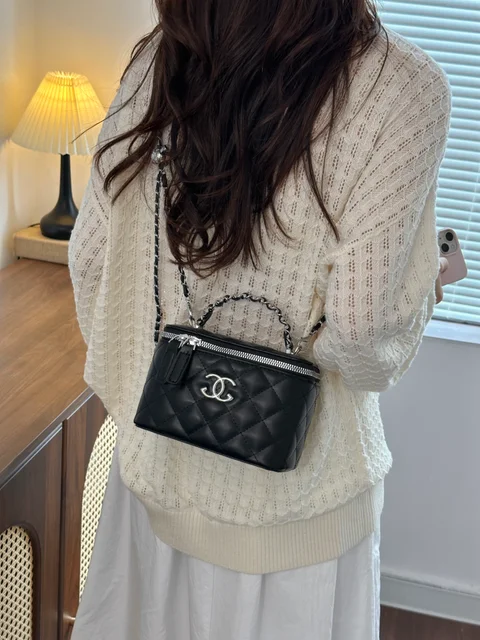 Decorative Stitch Crossbody Bag