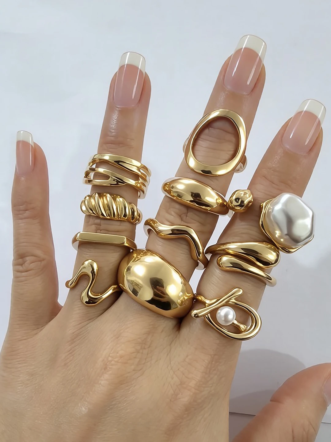 Pearl Ring Set